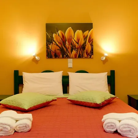 Kaliviani Traditional 3* كيساموس